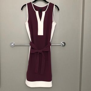 Ann Taylor burgundy sleeveless dress (size S)